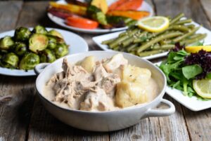 what goes with chicken and dumplings